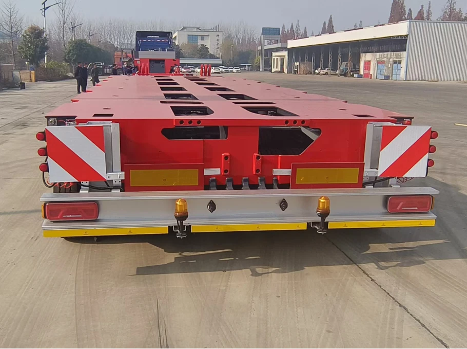 Modular Trailer for 200 Ton Crawle Crane Transporation Modular Trailer for 200 Ton Crawle Crane Transporation